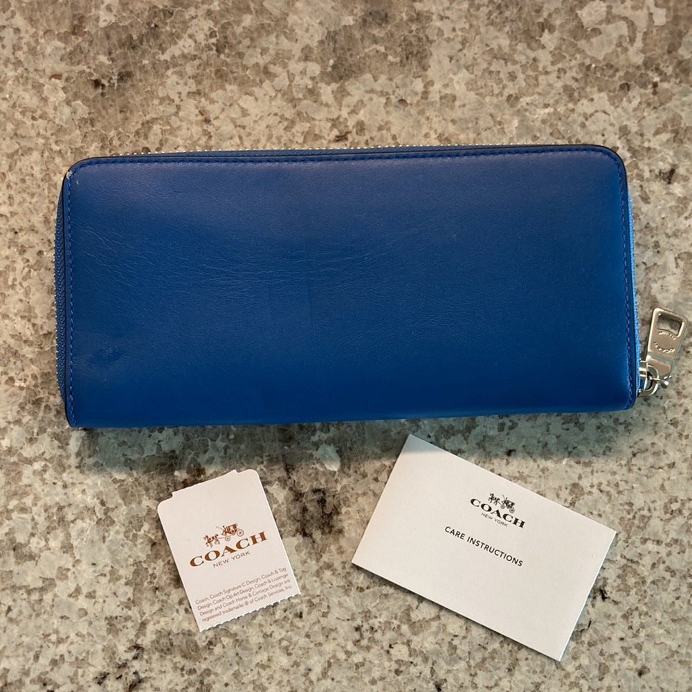 NWT COACH Accordion Zip Wallet Blue with Silver tone Accents - Picture 10 of 15